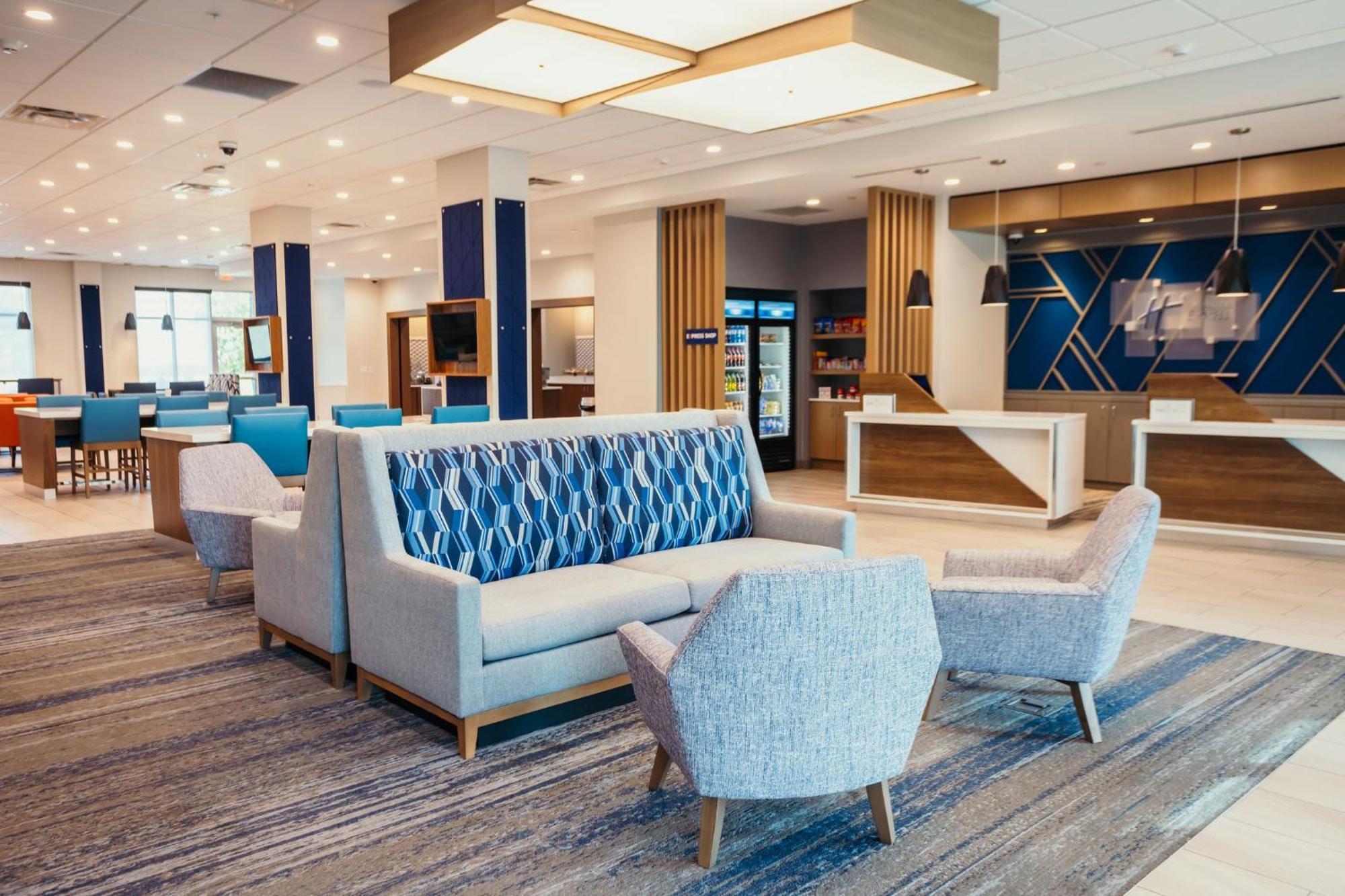 Holiday Inn Express - Des Moines - Ankeny By Ihg Exteriör bild